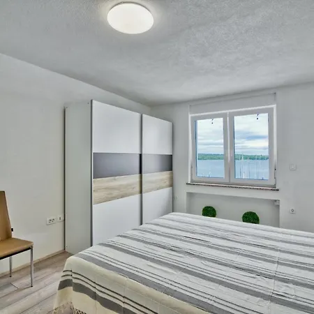 公寓 Marina With Sea View