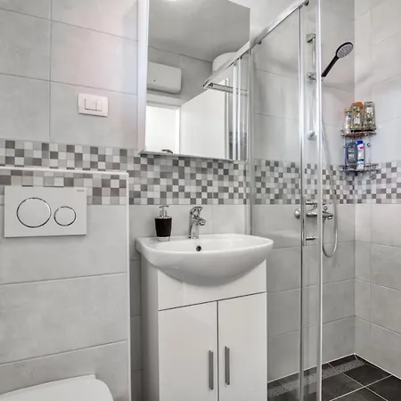 Apartament Marina With Sea View